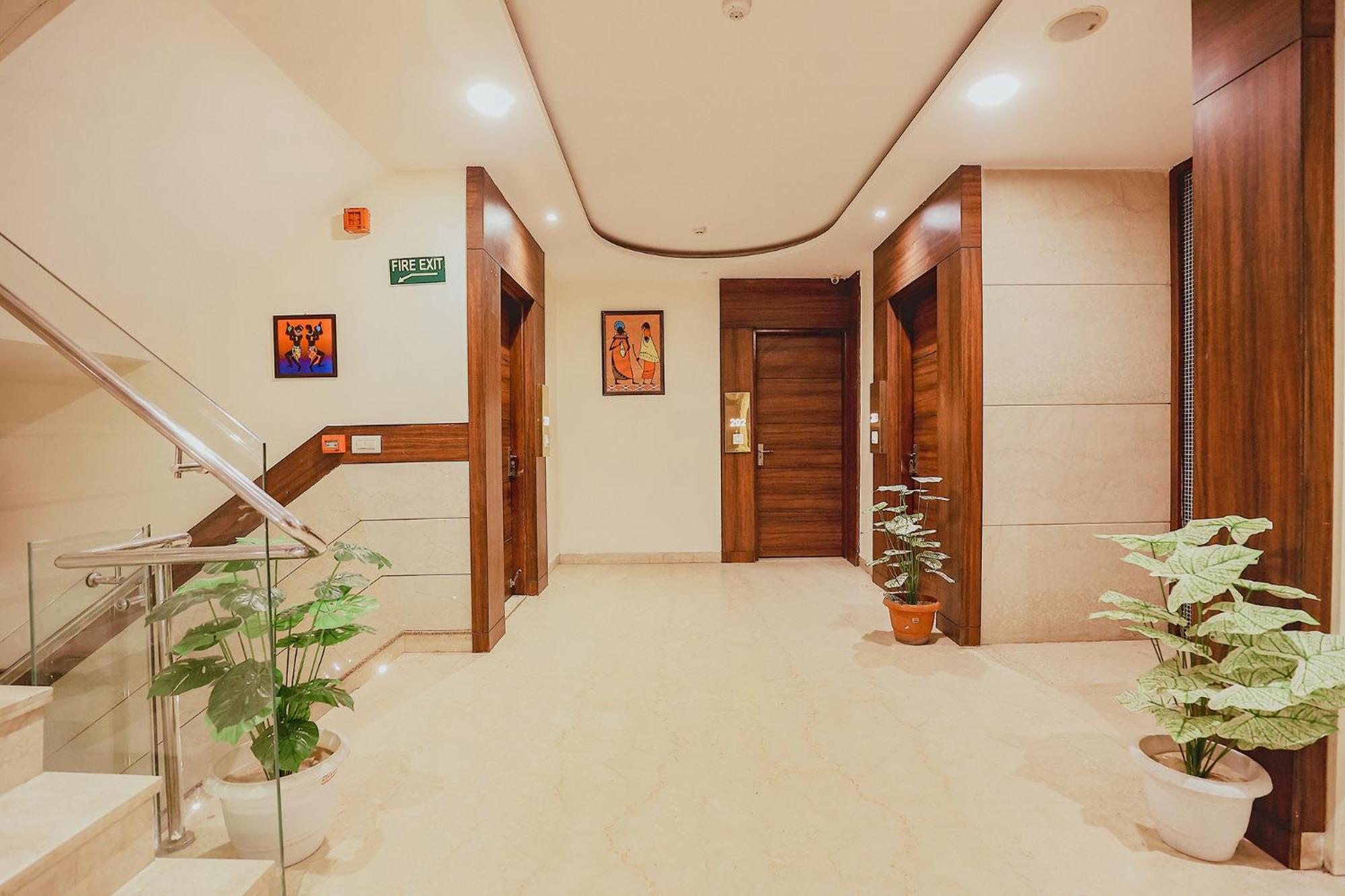 Fabhotel The Kailash Dev - Near Azadpur Metro Hotel
