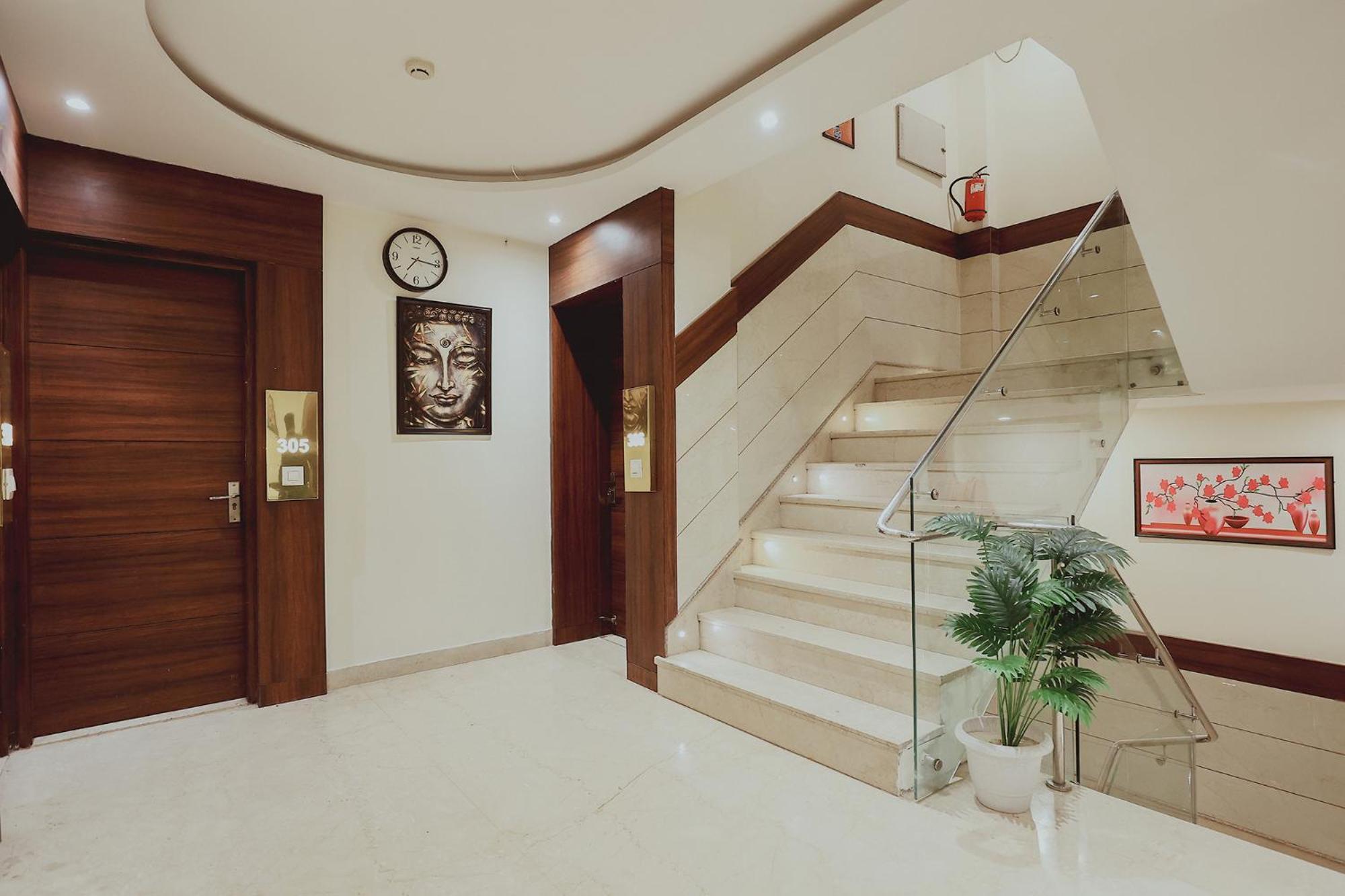 Fabhotel The Kailash Dev - Near Azadpur Metro 3*
